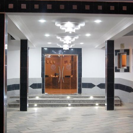 فندق كانوفي  R & K Guest Palace المظهر الخارجي الصورة