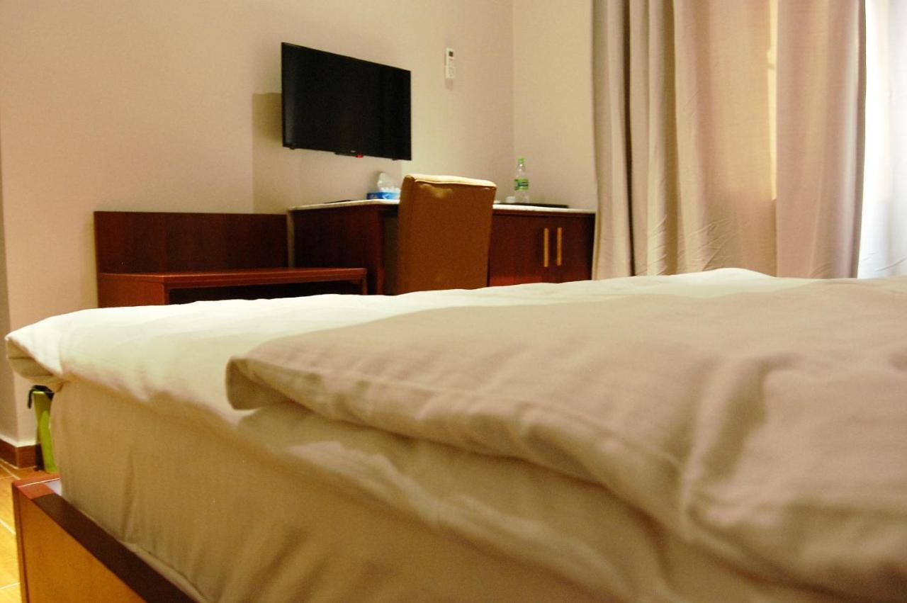 فندق كانوفي  R & K Guest Palace المظهر الخارجي الصورة