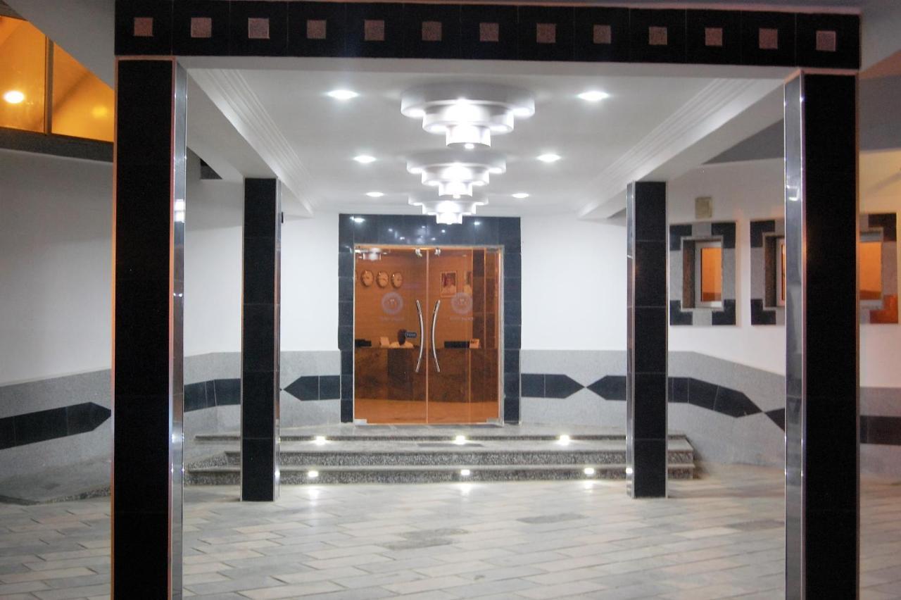 فندق كانوفي  R & K Guest Palace المظهر الخارجي الصورة