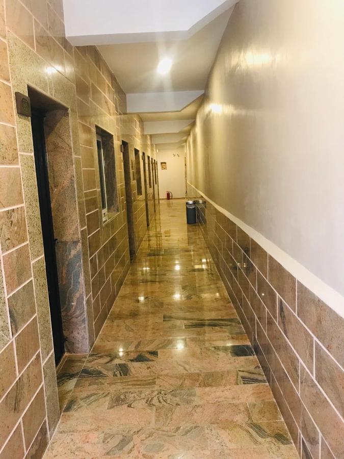 فندق كانوفي  R & K Guest Palace المظهر الخارجي الصورة